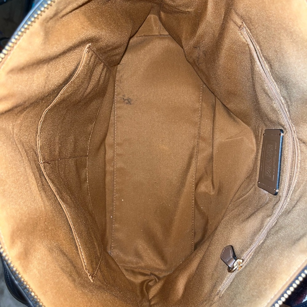 Coach Cream Leather Tote with Red and Navy Star Print - Picture 11 of 11